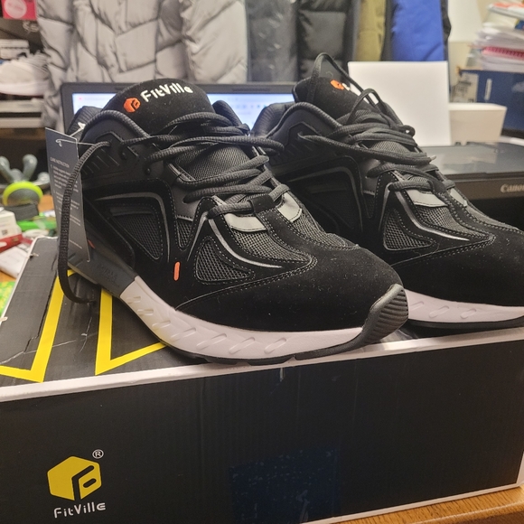 Man's sneaker wide - Picture 6 of 9